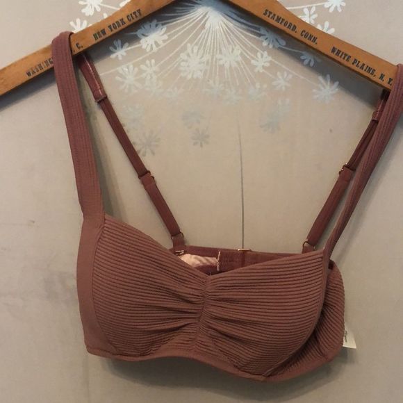 Pink Ribbed Bikini Top | Shade & Shore/32 B gold tone sliders and back hook/NWOT - Picture 2 of 10
